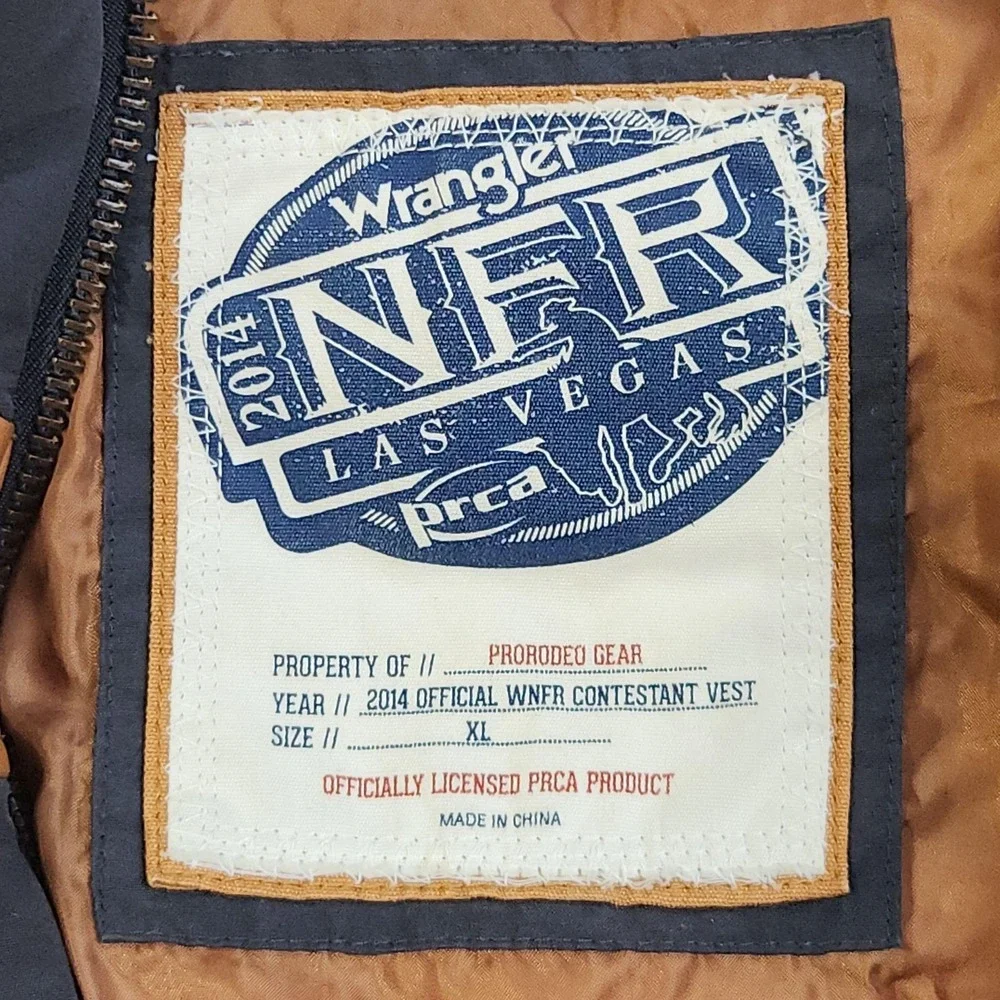 Wrangler 2014 NFR Contestant Vest Mens XL Blue Quilted Puffer Western Rodeo